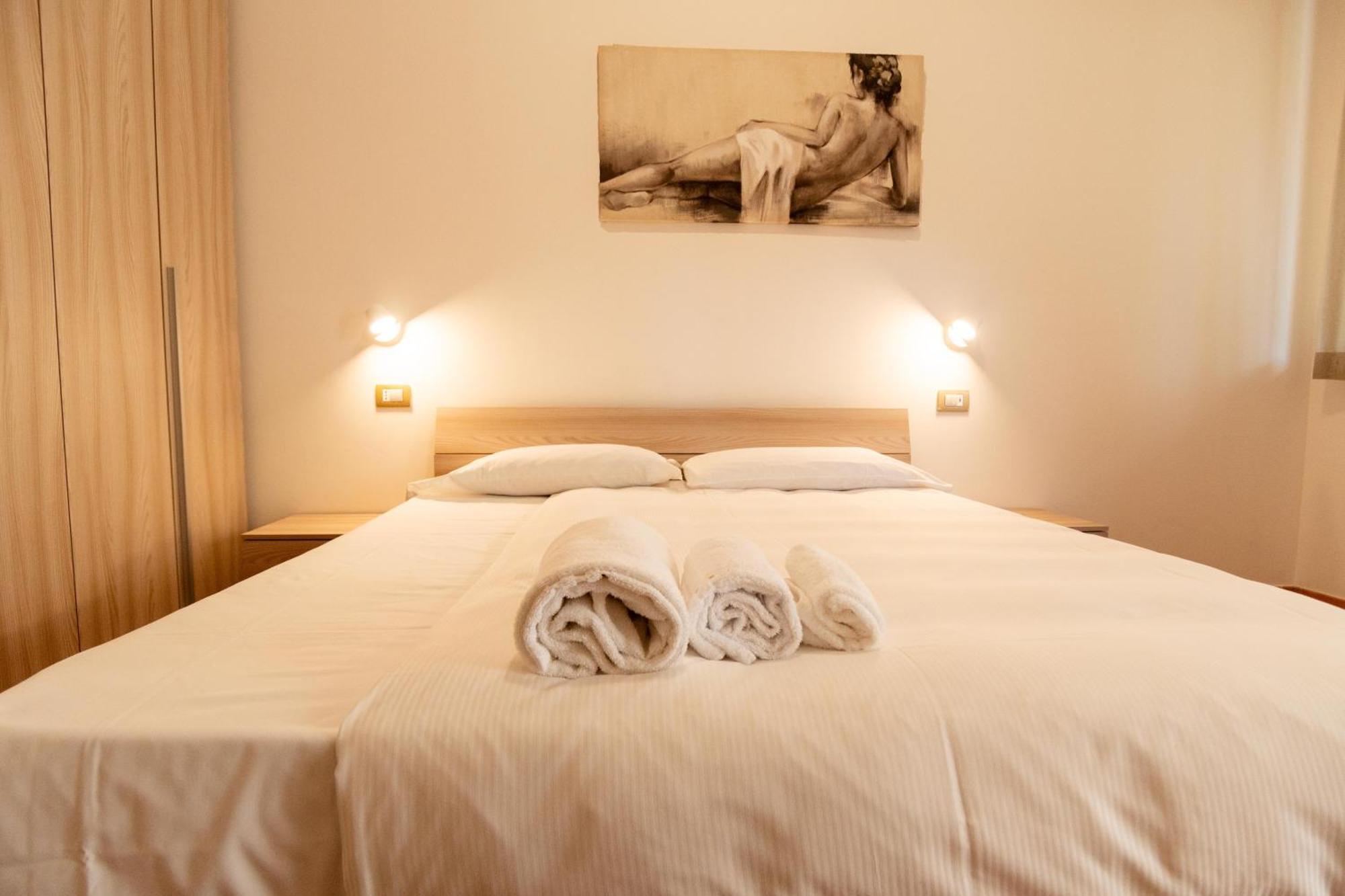 Vigneto - Italian Restaurant & B&B Villa Rosa Di Martinsicuro Extérieur photo