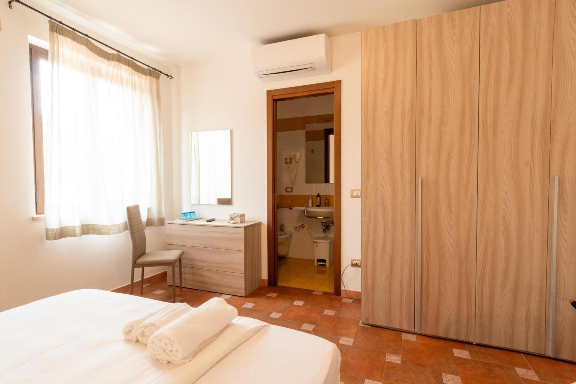 Vigneto - Italian Restaurant & B&B Villa Rosa Di Martinsicuro Extérieur photo